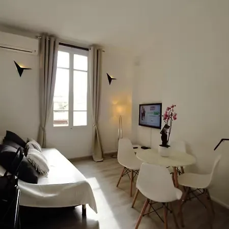 First Floor Fully Renovated * أنتيب