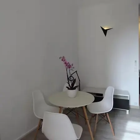 First Floor Fully Renovated Daire *