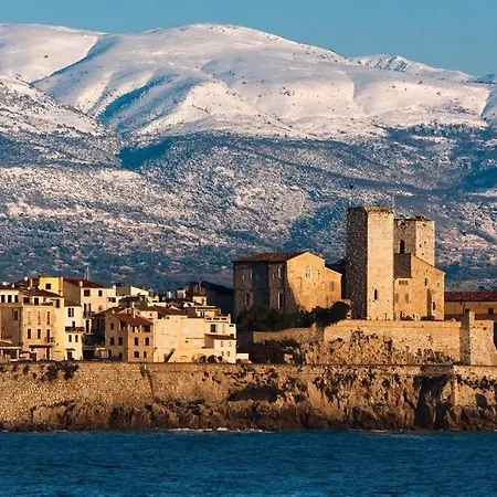First Floor Fully Renovated Antibes