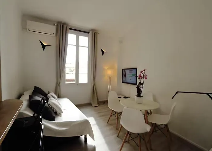 First Floor Fully Renovated * أنتيب